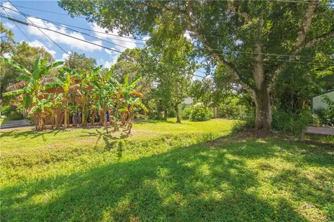 8775 24th Street Vero Beach FL 32966