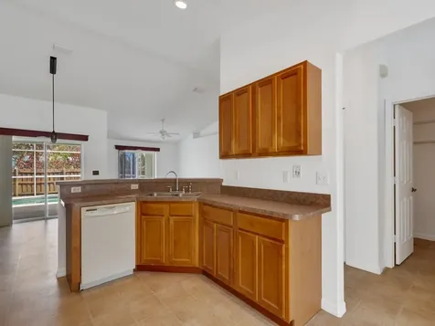 9084 102nd Avenue Vero Beach FL 32967