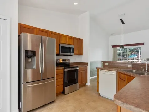 9084 102nd Avenue Vero Beach FL 32967