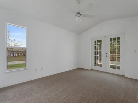 9084 102nd Avenue Vero Beach FL 32967