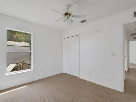 9084 102nd Avenue Vero Beach FL 32967