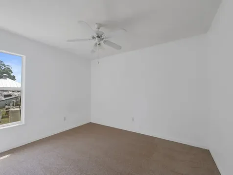 9084 102nd Avenue Vero Beach FL 32967