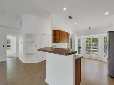 9084 102nd Avenue Vero Beach FL 32967