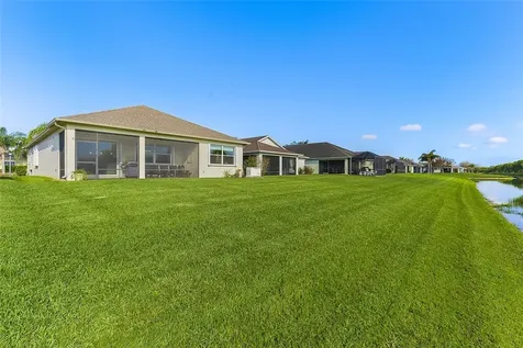 700 Honeybell Court SW Vero Beach FL 32968
