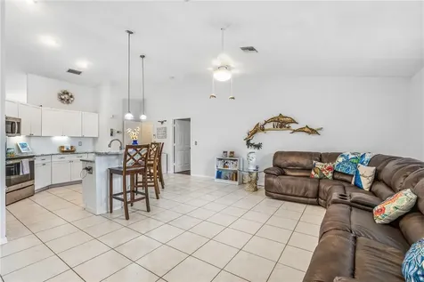 957 Franciscan Avenue Sebastian FL 32958