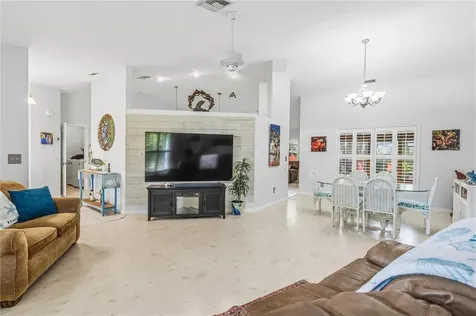 957 Franciscan Avenue Sebastian FL 32958