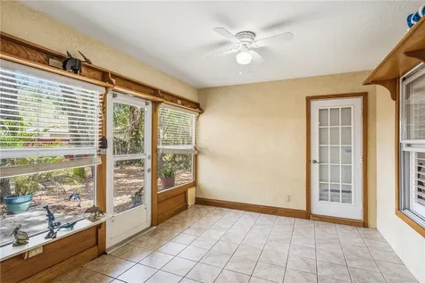 957 Franciscan Avenue Sebastian FL 32958
