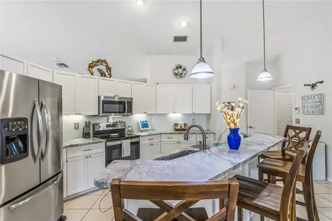957 Franciscan Avenue Sebastian FL 32958