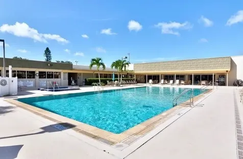 18 Vista Gardens Trail Vero Beach FL 32962