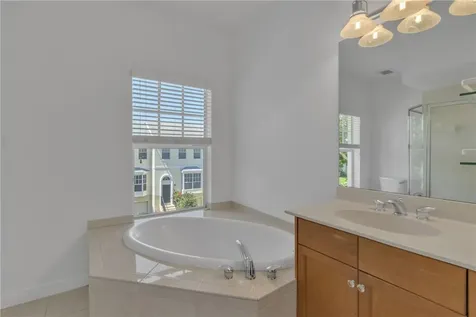1630 42nd Square Vero Beach FL 32960