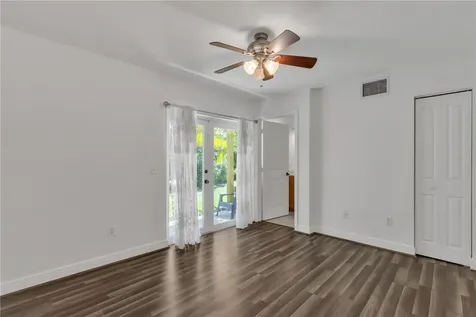 1630 42nd Square Vero Beach FL 32960