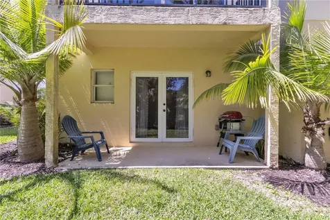 1630 42nd Square Vero Beach FL 32960
