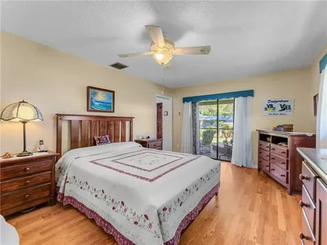 936 25th Avenue Vero Beach FL 32960
