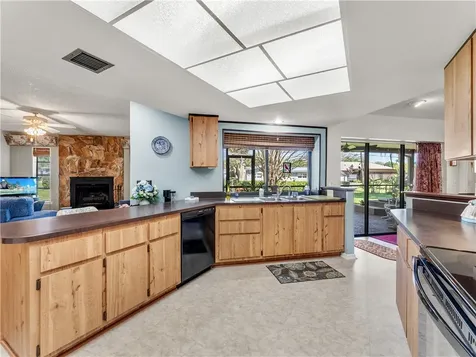936 25th Avenue Vero Beach FL 32960
