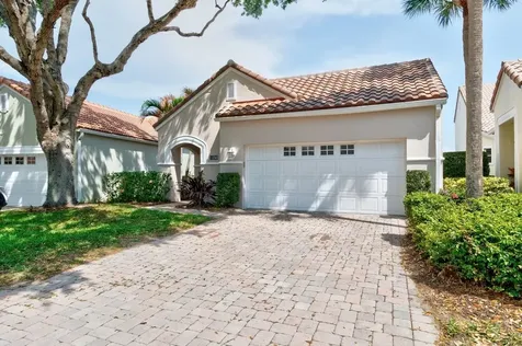 1743 Victoria Circle Vero Beach FL 32967