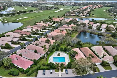 1743 Victoria Circle Vero Beach FL 32967