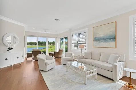 1743 Victoria Circle Vero Beach FL 32967