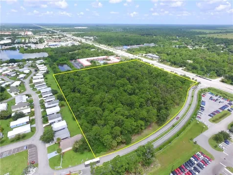 8701 20th Street Vero Beach FL 32966