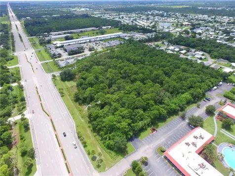8701 20th Street Vero Beach FL 32966