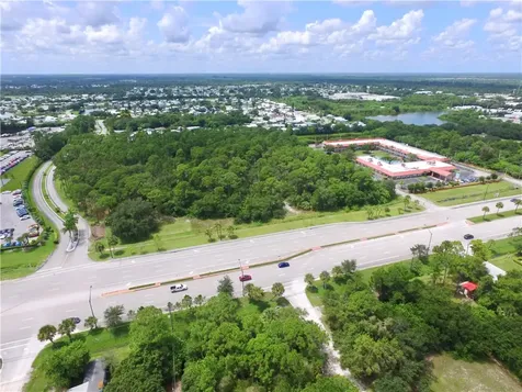 8701 20th Street Vero Beach FL 32966