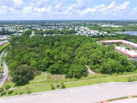 8701 20th Street Vero Beach FL 32966