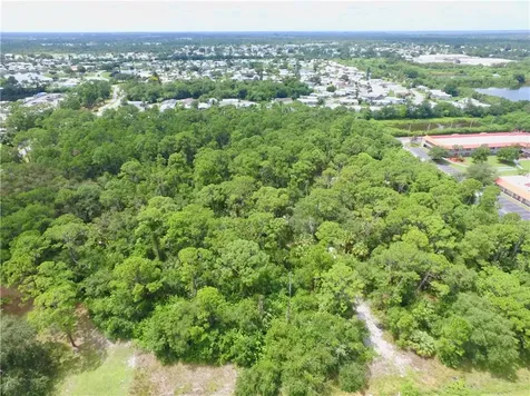 8701 20th Street Vero Beach FL 32966