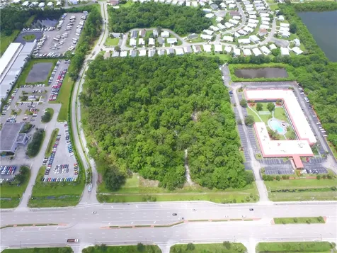 8701 20th Street Vero Beach FL 32966