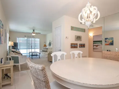 17 Vista Palm Lane Vero Beach FL 32962