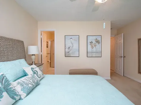 17 Vista Palm Lane Vero Beach FL 32962