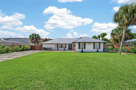 600 Honeysuckle Lane Vero Beach FL 32963
