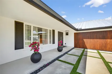 600 Honeysuckle Lane Vero Beach FL 32963
