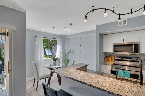 1670 N 42nd Circle Vero Beach FL 32967