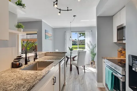 1670 N 42nd Circle Vero Beach FL 32967