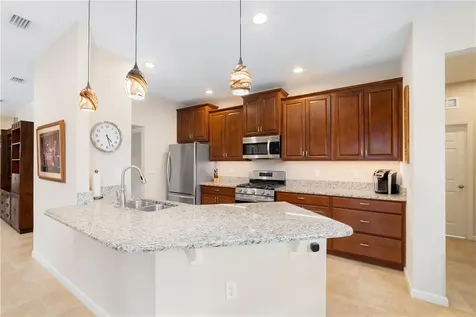 1410 Caddy Court Vero Beach FL 32966