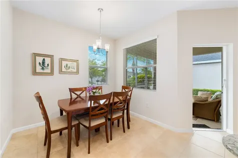 1410 Caddy Court Vero Beach FL 32966