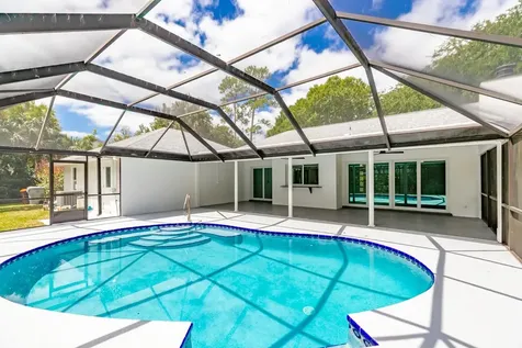 4384 SW 2nd Square SW Vero Beach FL 32968