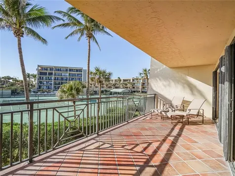 3939 Ocean Drive Vero Beach FL 32963