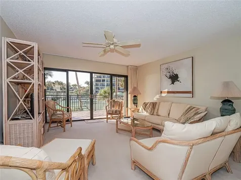 3939 Ocean Drive Vero Beach FL 32963