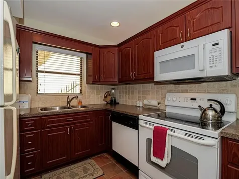 3939 Ocean Drive Vero Beach FL 32963