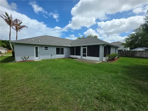 5230 Compass Pointe Circle Vero Beach FL 32966