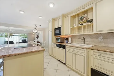 2701 Ocean Drive Vero Beach FL 32963