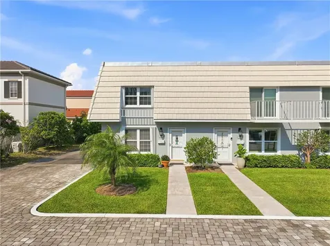 2701 Ocean Drive Vero Beach FL 32963