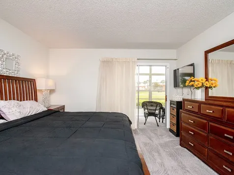 66 Woodland Drive Vero Beach FL 32962