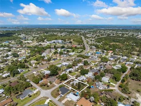 121 Hinchman Avenue Sebastian FL 32958