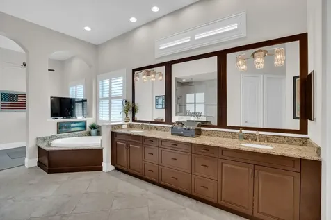 1017 River Wind Circle Vero Beach FL 32967