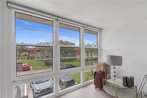 66 Woodland Drive Vero Beach FL 32962