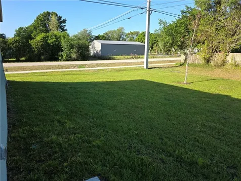 8715 98th Court Vero Beach FL 32967