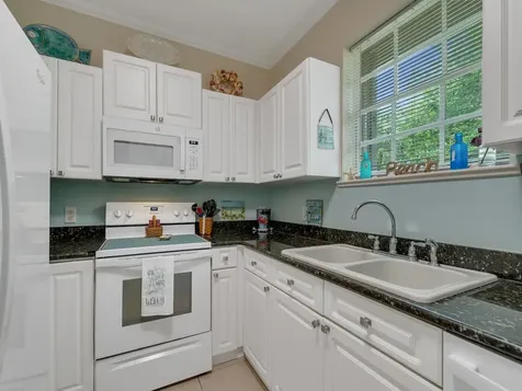 481 18th Street Vero Beach FL 32960