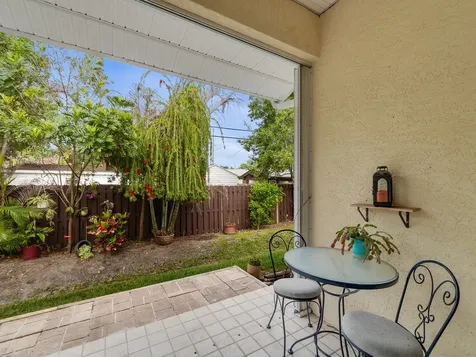 481 18th Street Vero Beach FL 32960