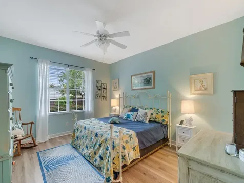 481 18th Street Vero Beach FL 32960
